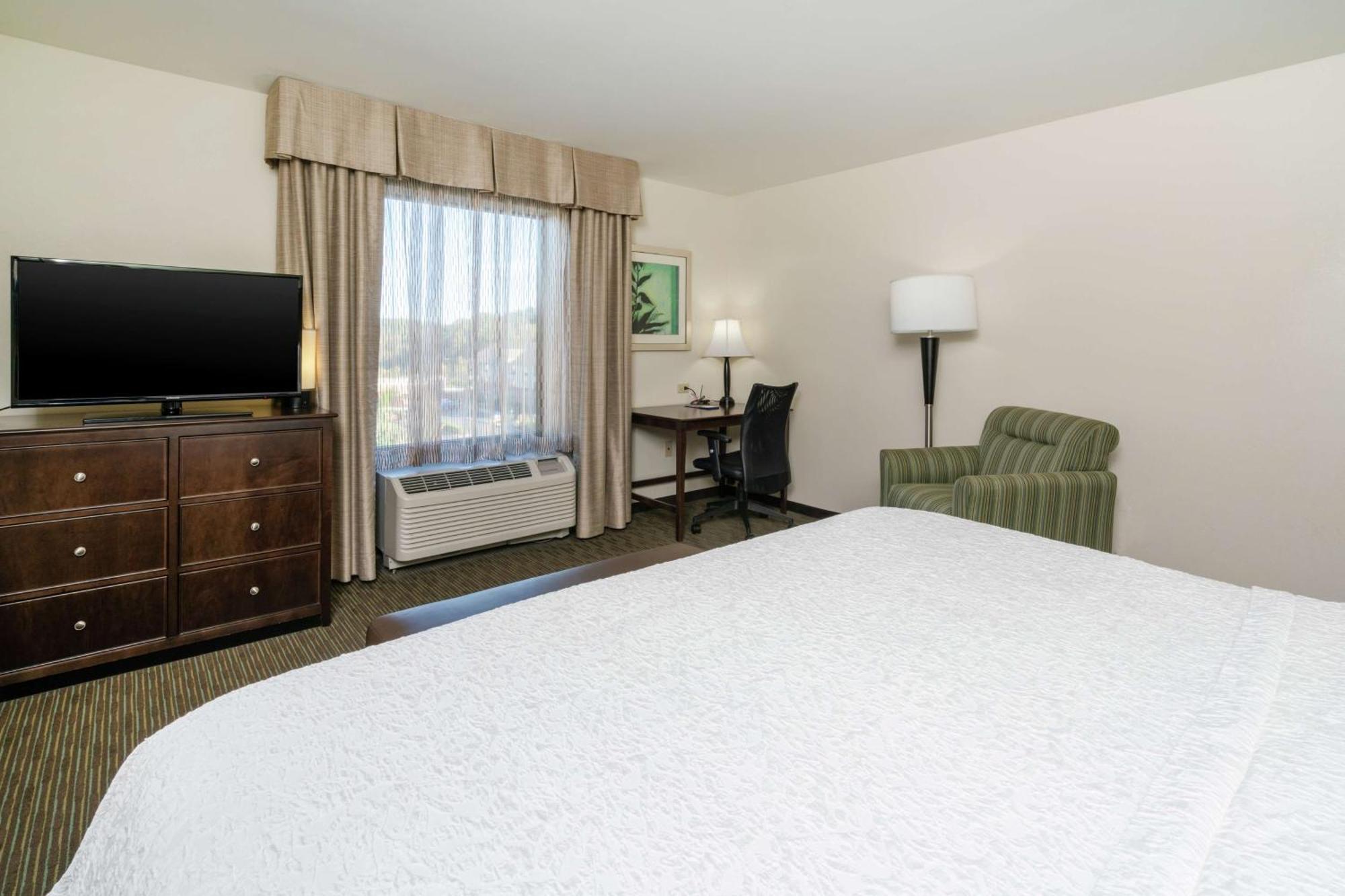 Hampton Inn University Area, Huntington, Wv מראה חיצוני תמונה