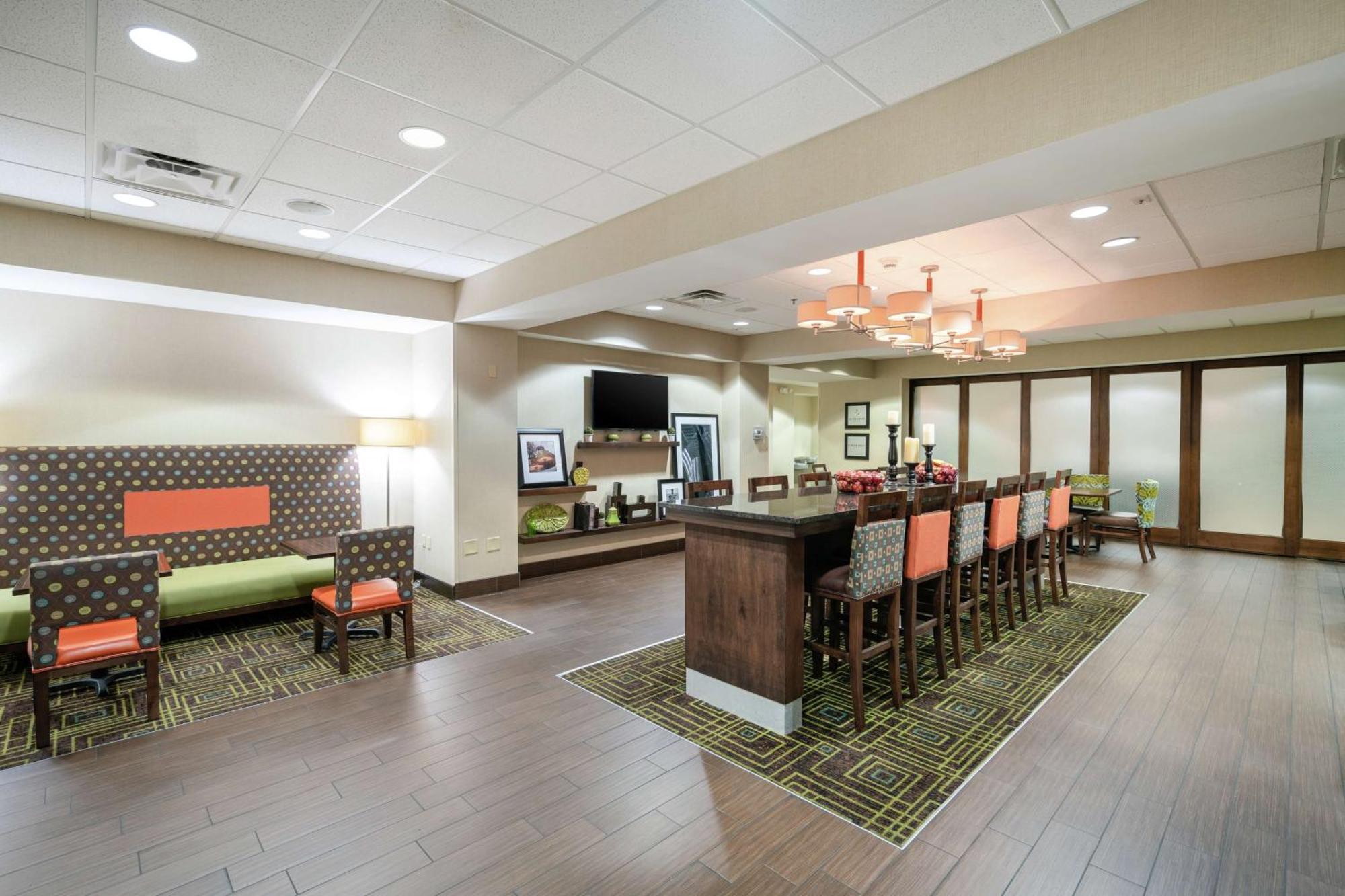 Hampton Inn University Area, Huntington, Wv מראה חיצוני תמונה